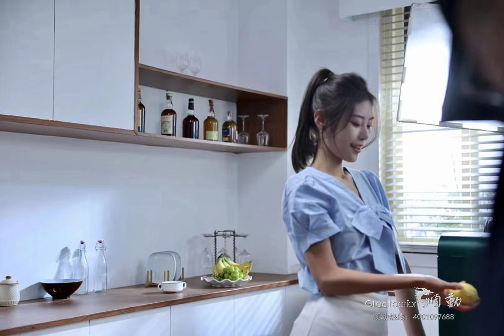 林內(nèi)茶飲機廣告片拍攝花絮